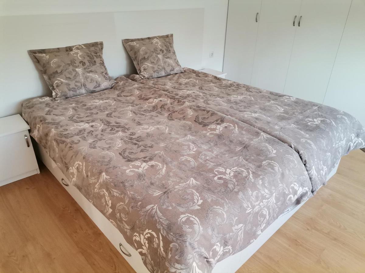 Апартамент Стил Velingrad Bagian luar foto
